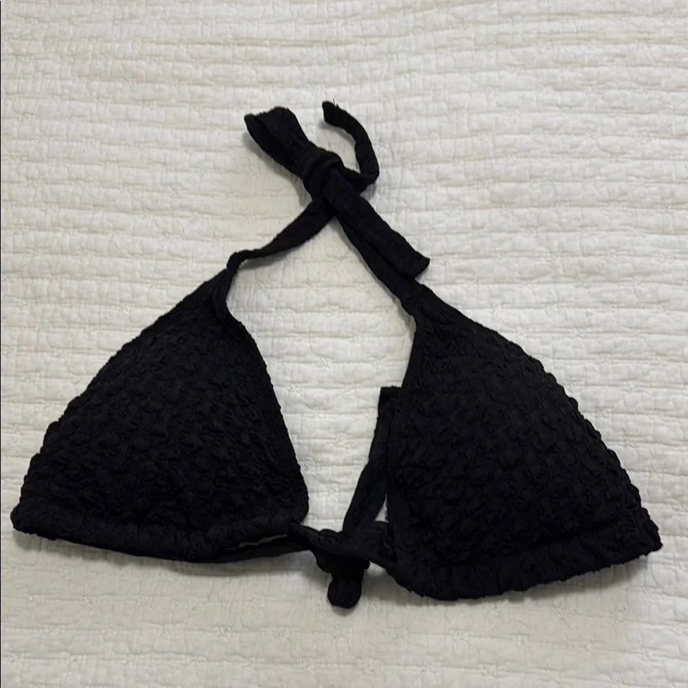 NWOT Black Textured Bikini Top